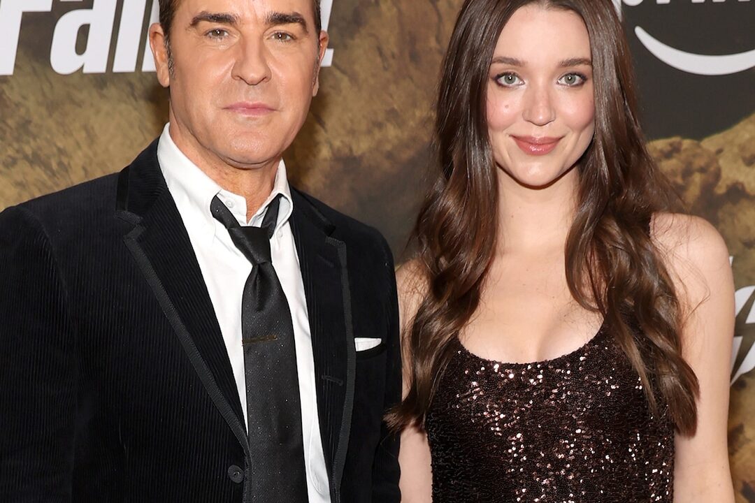 Justin Theroux, Wife Nicole Brydon Bloom Welcome First Baby Together