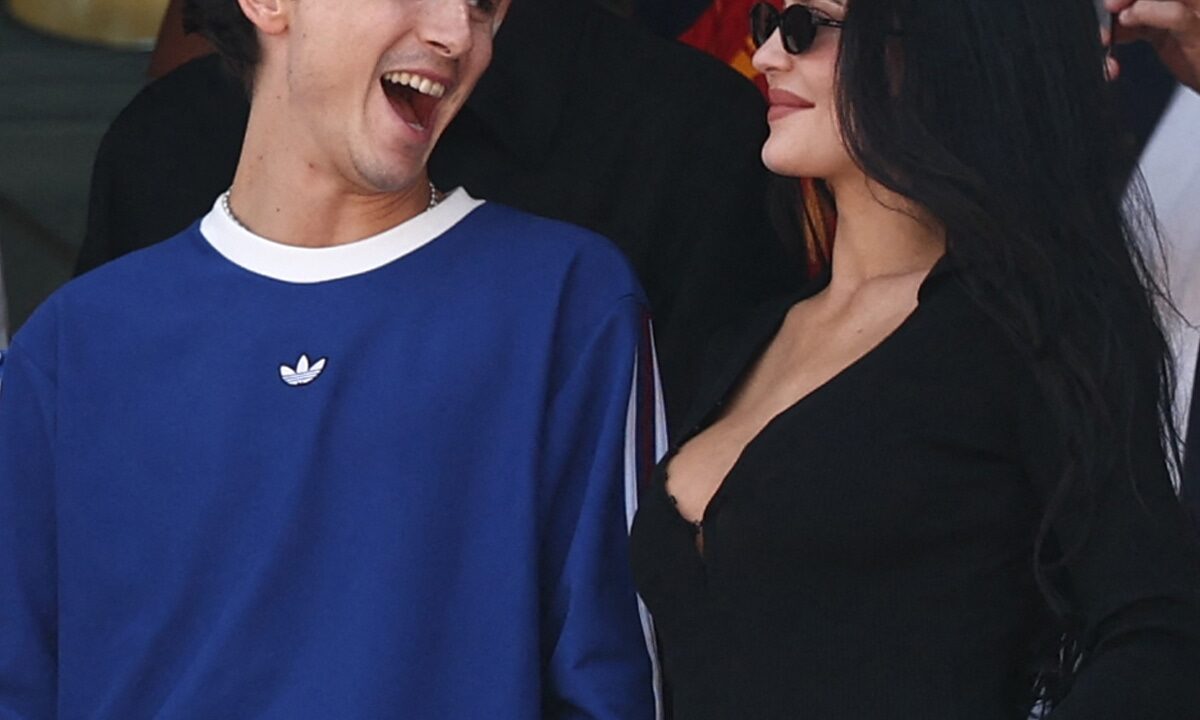 Kylie Jenner, Timothée Chalamet Enjoy PDA-Filled Outing at World Cup