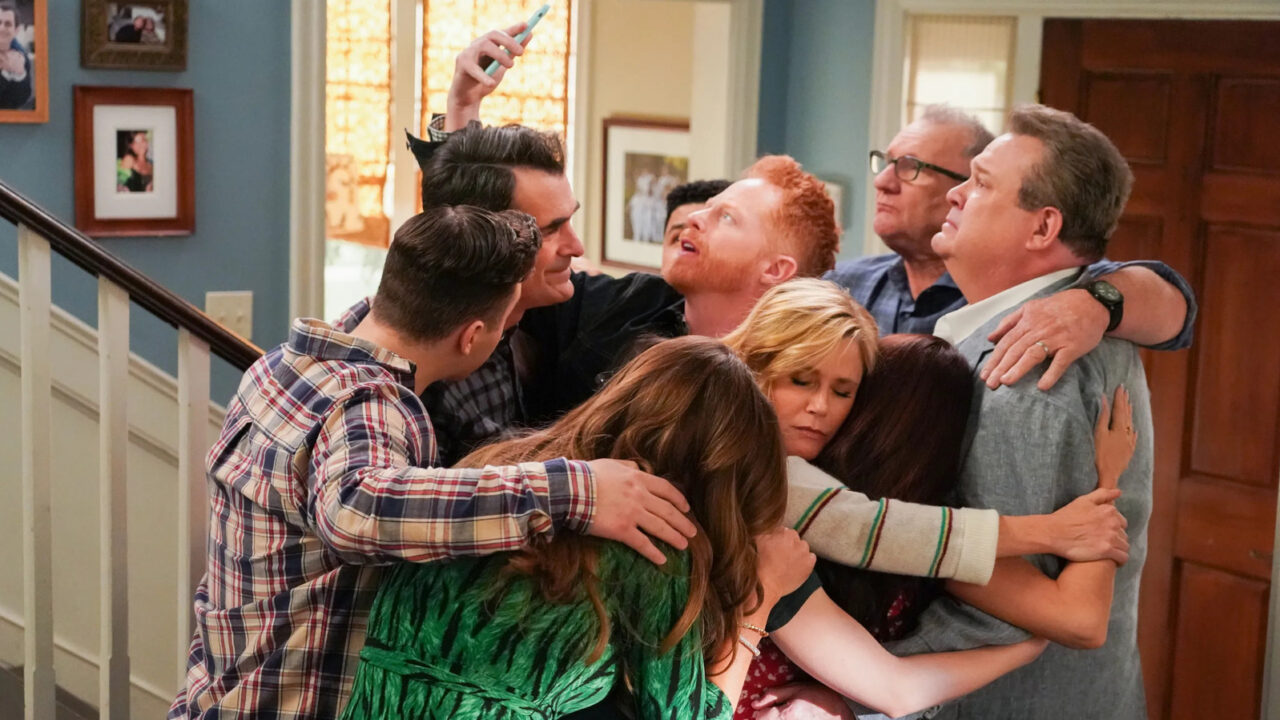 15 TV Shows To Watch If You Like Modern Family