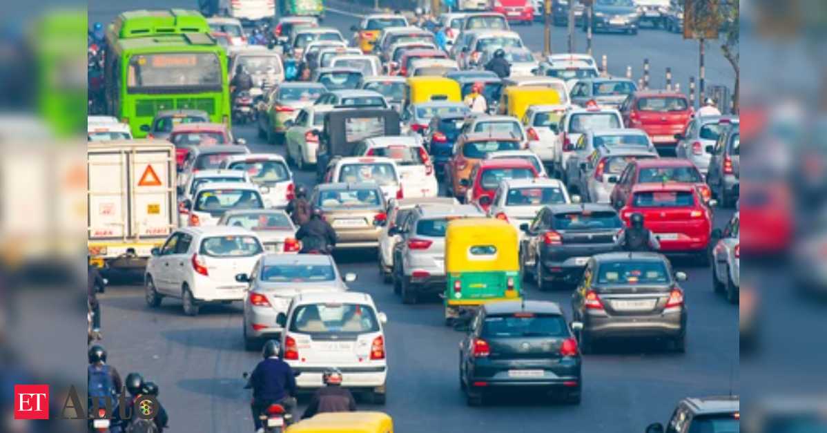 Public transport safety system ‘bogus’: Sarnaik